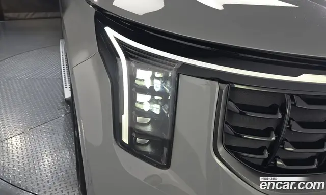 Kia Carnival 2024 1.6 автомат (гидро), миниатюра 8