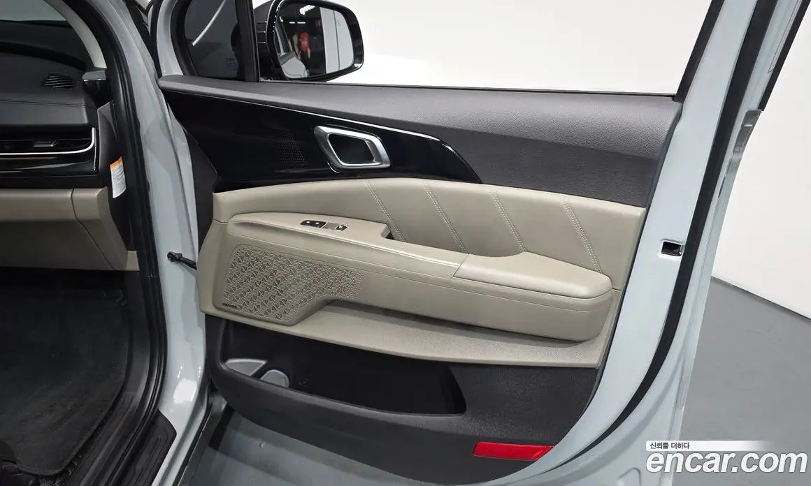 Kia Carnival 2024 1.6 автомат (гидро), фото 14 Kia Carnival 2024 1.6 автомат (гидро), фото 14