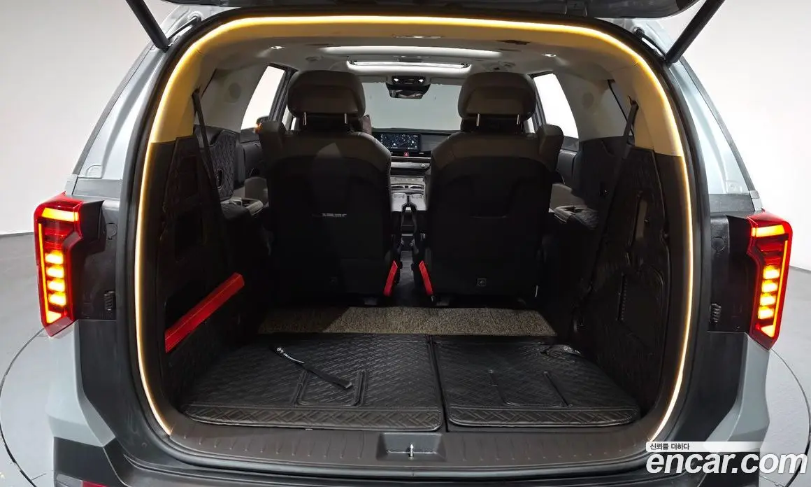 Kia Carnival 2024 1.6 автомат (гидро), фото 24 Kia Carnival 2024 1.6 автомат (гидро), фото 24