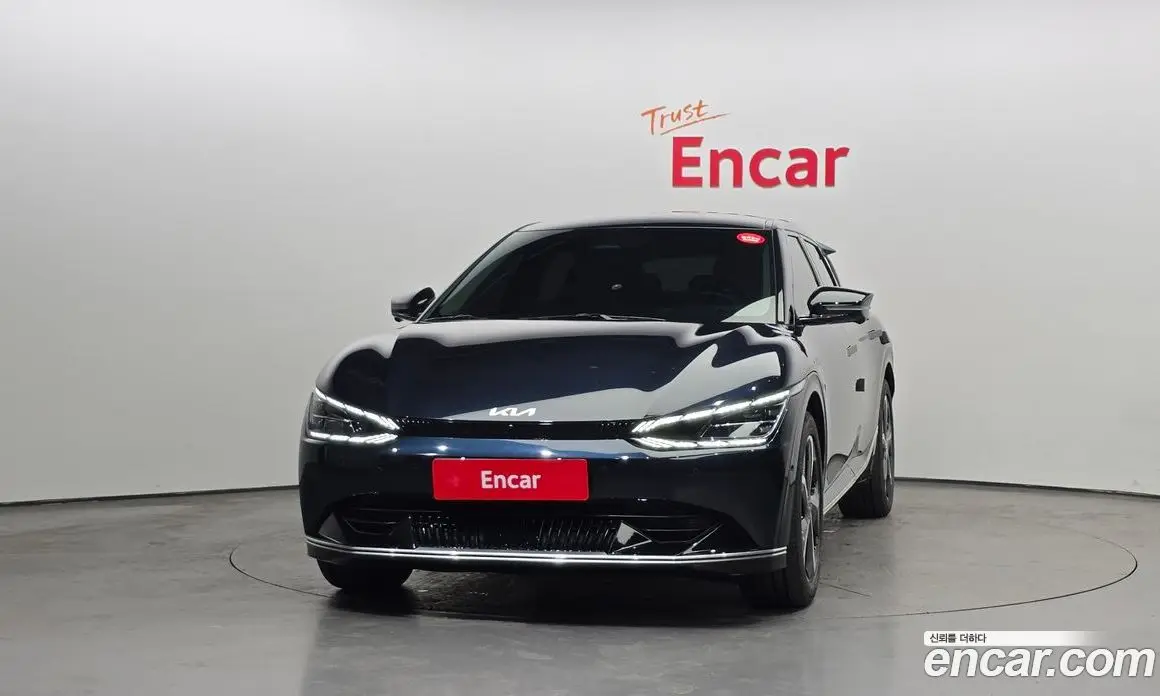 Kia EV6 2023 0.1 автомат (гидро), фото 3