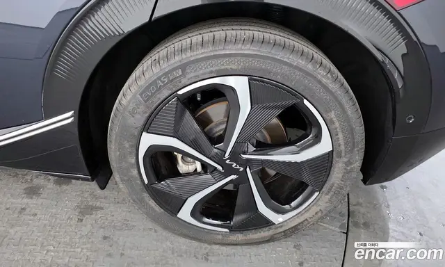Kia EV6 2023 0.1 автомат (гидро), миниатюра 7