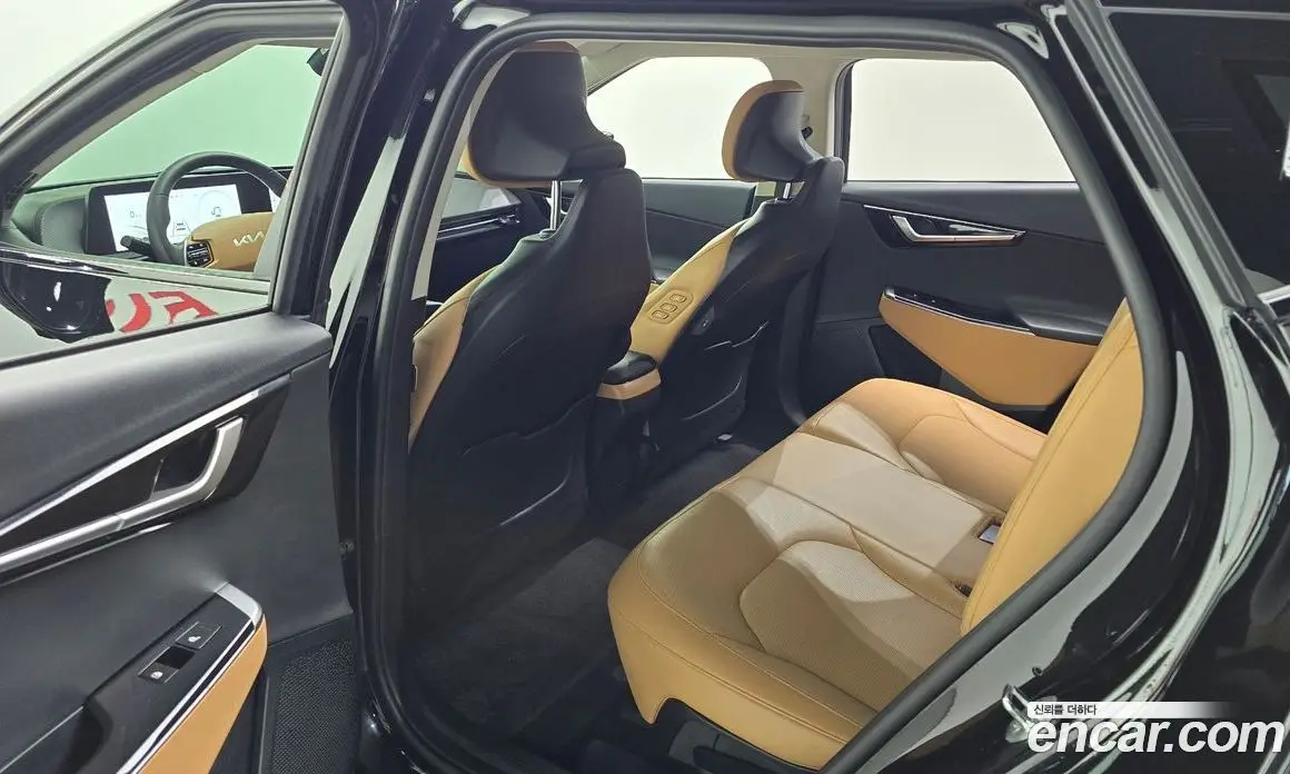 Kia EV6 2023 0.1 автомат (гидро), фото 18