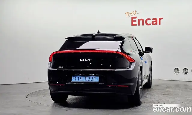 Kia EV6 2023 0.1 автомат (гидро), миниатюра 4