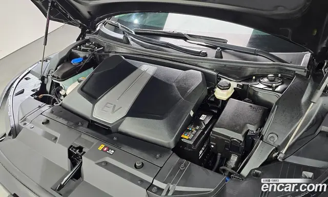 Kia EV6 2023 0.1 автомат (гидро), миниатюра 6