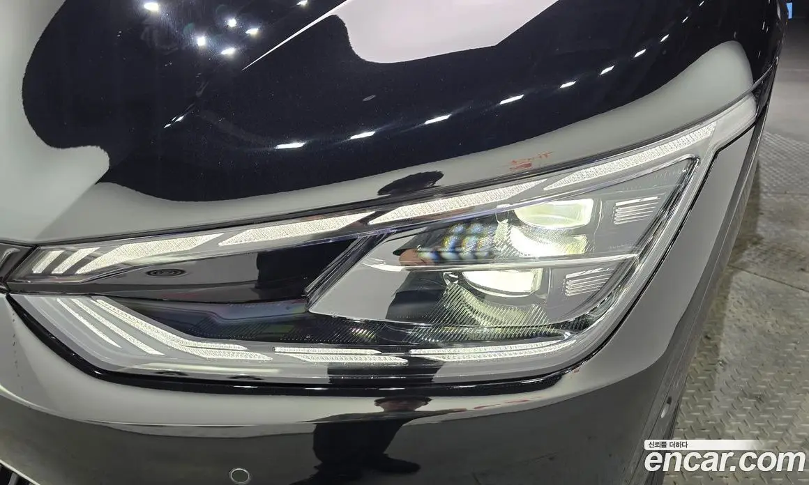Kia EV6 2023 0.1 автомат (гидро), фото 8