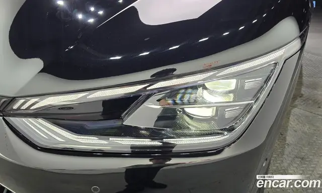 Kia EV6 2023 0.1 автомат (гидро), миниатюра 8