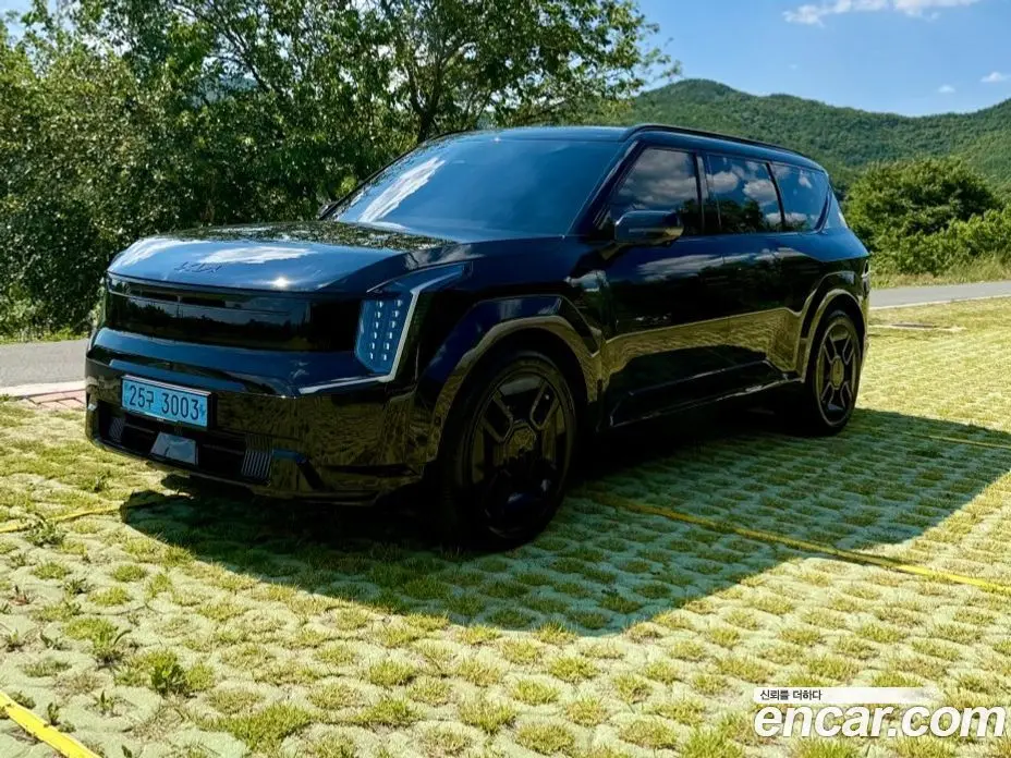 Kia EV9 2023 0.2 автомат (гидро), фото 1 Kia EV9 2023 0.2 автомат (гидро), фото 1