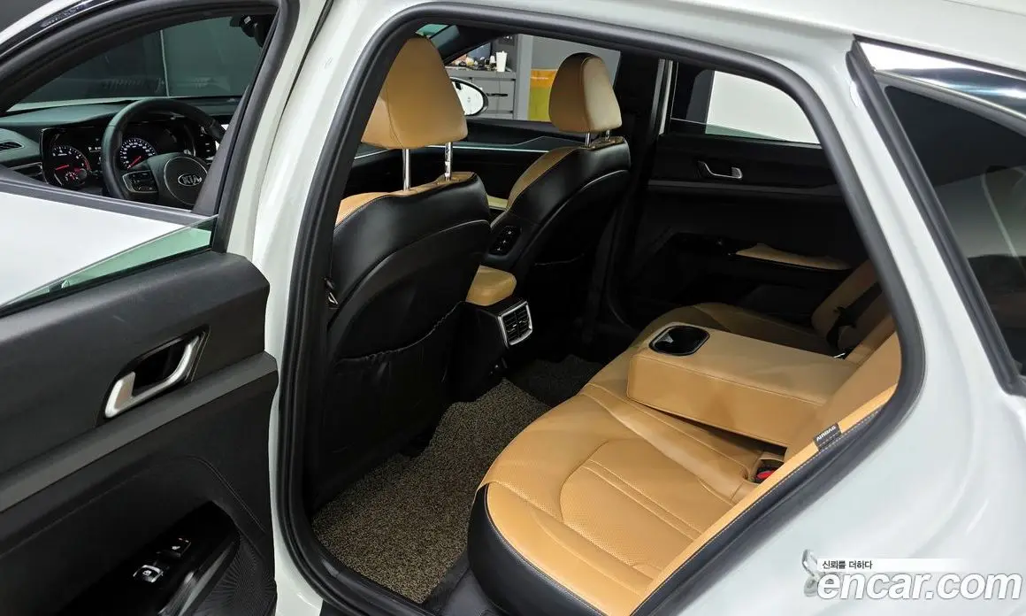 Kia K5 (Optima) 2021 1.6 автомат (гидро), фото 17