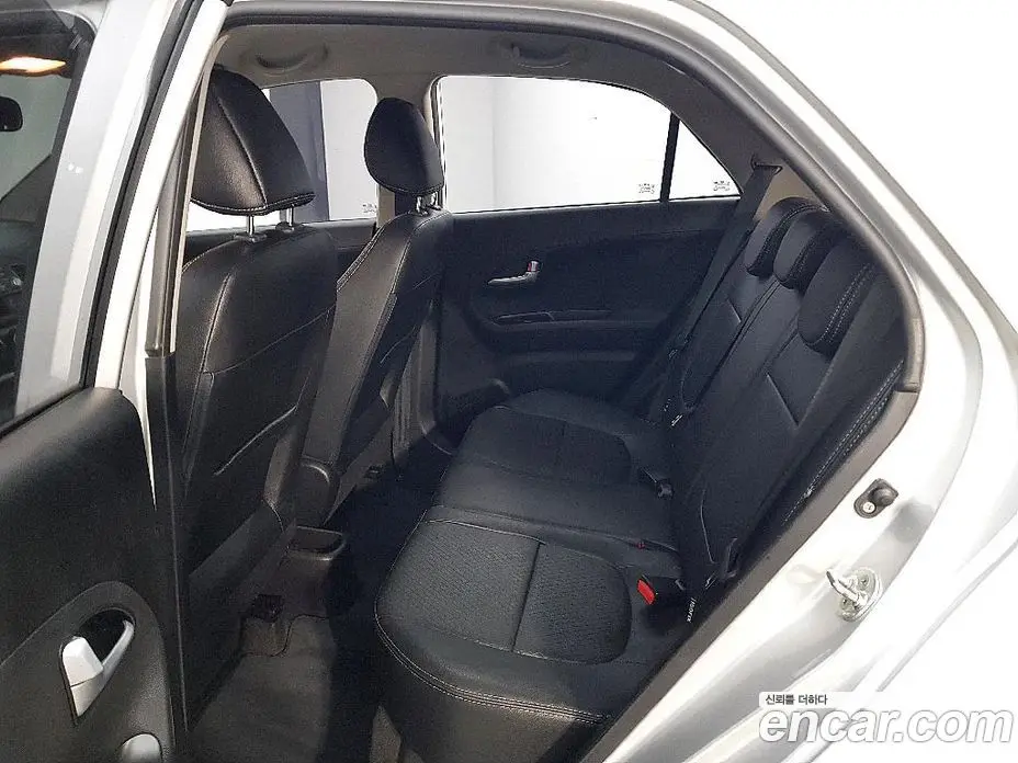 Kia Morning 2014 1.0 автомат (гидро), фото 9