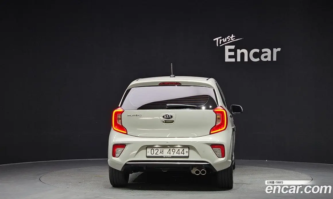 Kia Morning 2019 1.0 автомат (гидро), фото 4