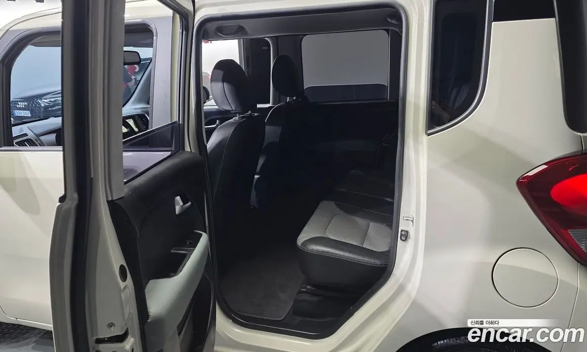 Kia Ray 2021 1.0 автомат (гидро), фото 25