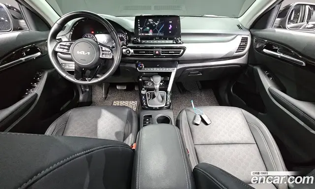 Kia Seltos 2022 1.6 автомат (гидро), миниатюра 6