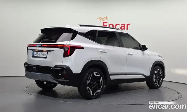 Kia Seltos 2024 1.6 автомат (гидро), миниатюра 2