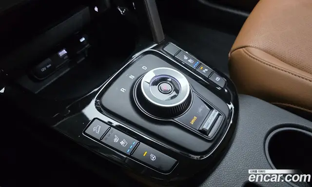 Kia Seltos 2024 1.6 автомат (гидро), миниатюра 9