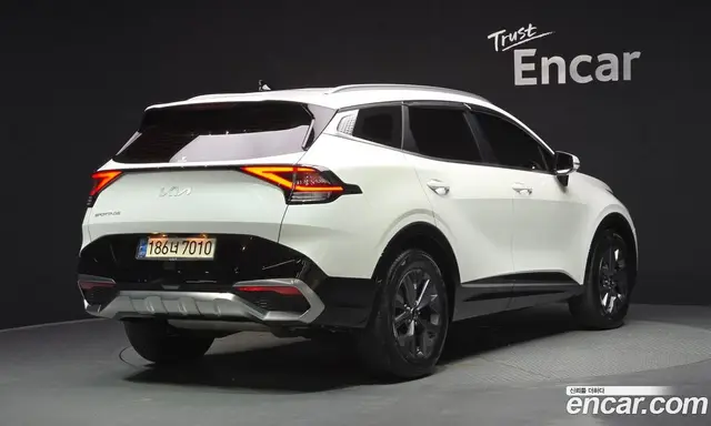 Kia Sportage 2022 1.6 автомат (гидро), миниатюра 2