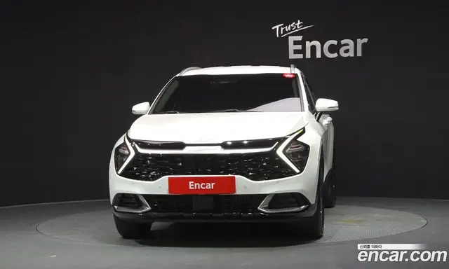 Kia Sportage 2022 1.6 автомат (гидро), миниатюра 3
