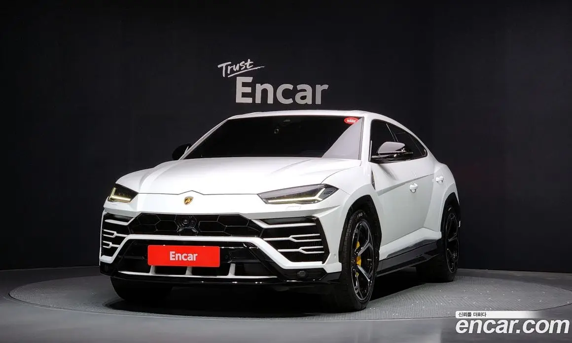Lamborghini Urus 2020 4.0 автомат (гидро), фото 1 Lamborghini Urus 2020 4.0 автомат (гидро), фото 1