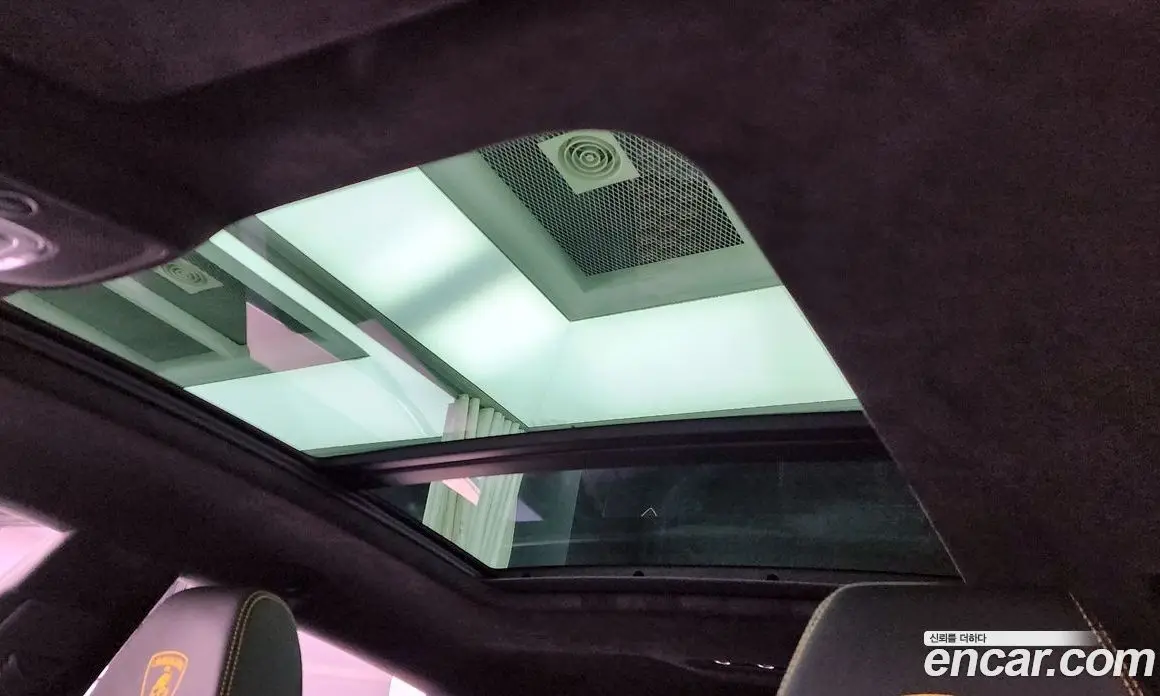 Lamborghini Urus 2020 4.0 автомат (гидро), фото 18 Lamborghini Urus 2020 4.0 автомат (гидро), фото 18