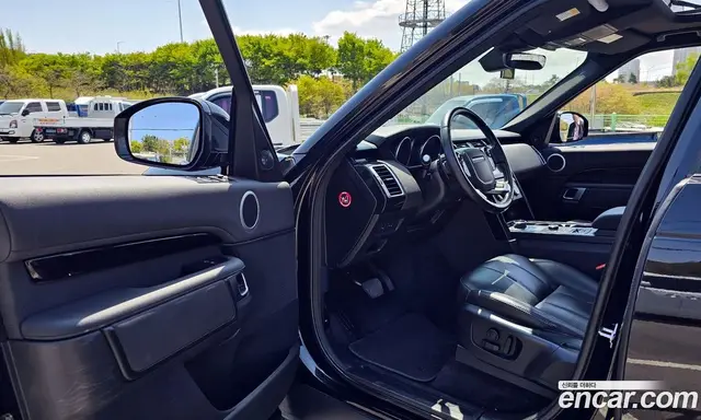 Land Rover Discovery 2019 2.0 автомат (гидро), миниатюра 11