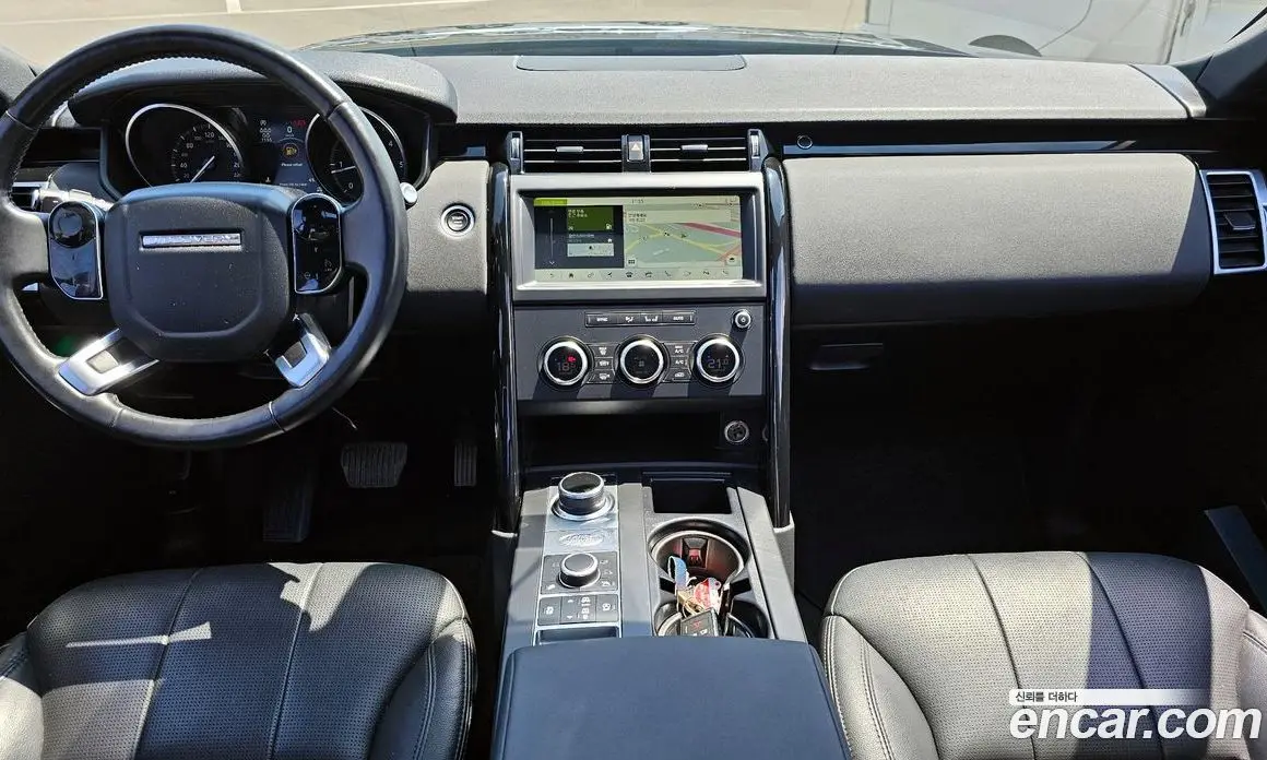 Land Rover Discovery 2019 2.0 автомат (гидро), фото 7