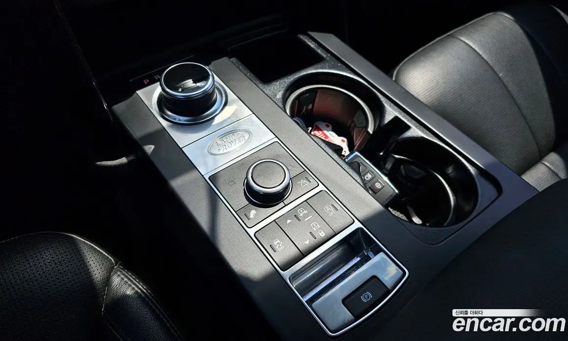 Land Rover Discovery 2019 2.0 автомат (гидро), фото 9