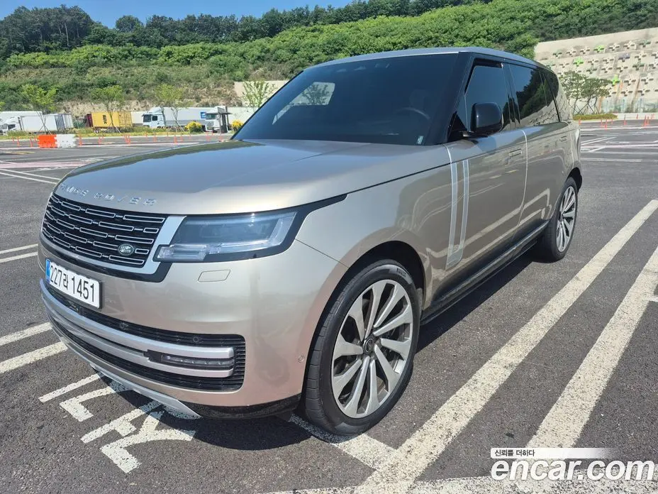 Land Rover Range Rover 2025 4.4 автомат (гидро), фото 14 Land Rover Range Rover 2025 4.4 автомат (гидро), фото 14