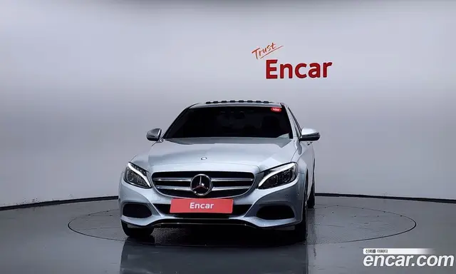 Mercedes-Benz C-Class 2017 2.0 автомат (гидро), миниатюра 3