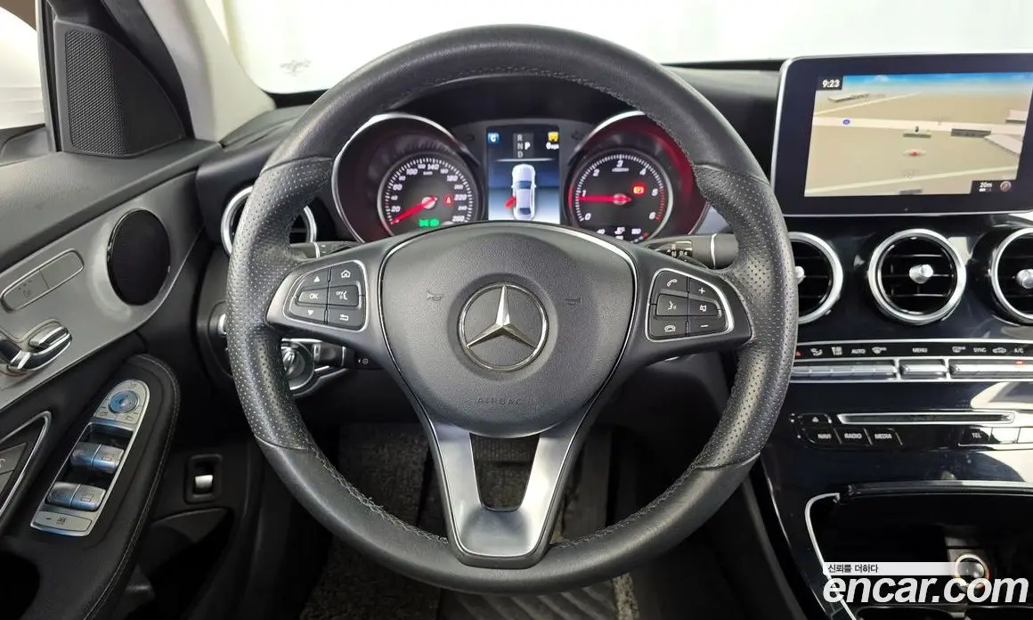 Mercedes-Benz C-Class 2018 2.1 автомат (гидро), фото 13