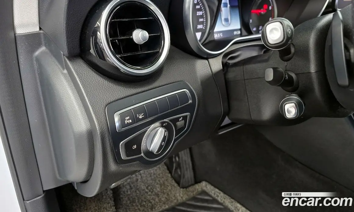 Mercedes-Benz C-Class 2018 2.1 автомат (гидро), фото 16