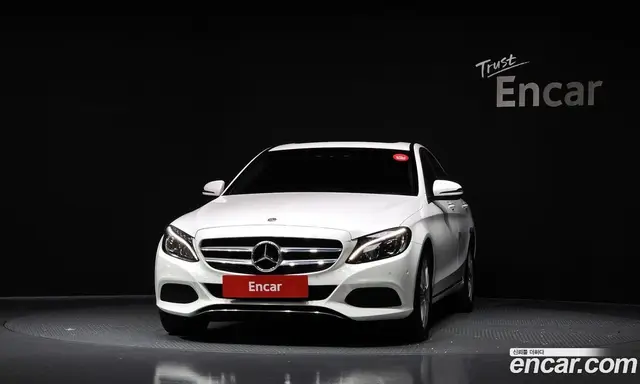 Mercedes-Benz C-Class 2018 2.1 автомат (гидро), миниатюра 3