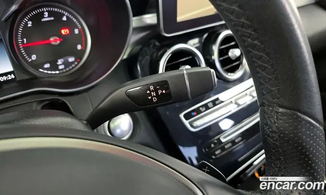 Mercedes-Benz C-Class 2018 2.1 автомат (гидро), миниатюра 9