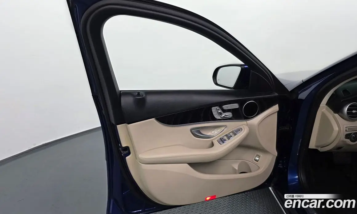 Mercedes-Benz C-Class 2019 1.9 автомат (гидро), фото 14