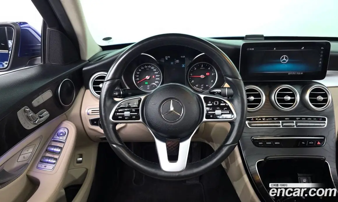Mercedes-Benz C-Class 2019 1.9 автомат (гидро), фото 19