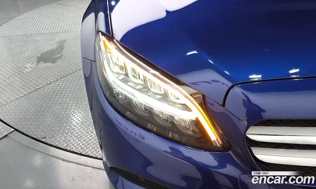 Mercedes-Benz C-Class 2019 1.9 автомат (гидро), миниатюра 8