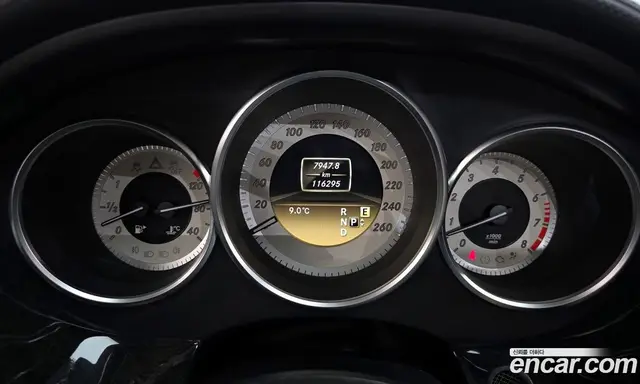 Mercedes-Benz CLS-Class 2011 3.5 автомат (гидро), миниатюра 8
