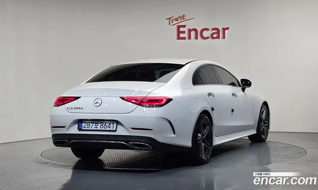 Mercedes-Benz CLS-Class 2020 1.9 автомат (гидро), миниатюра 2