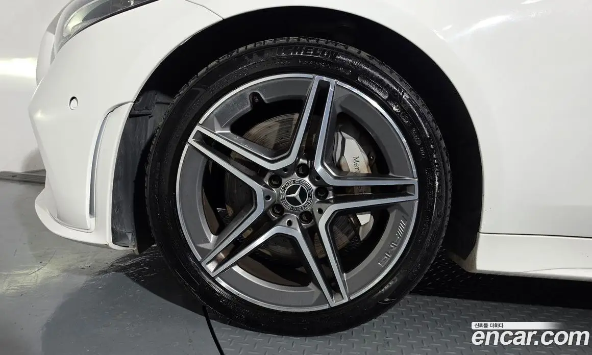 Mercedes-Benz CLS-Class 2020 1.9 автомат (гидро), фото 5