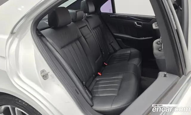 Mercedes-Benz E-Class 2016 2.1 автомат (гидро), миниатюра 11