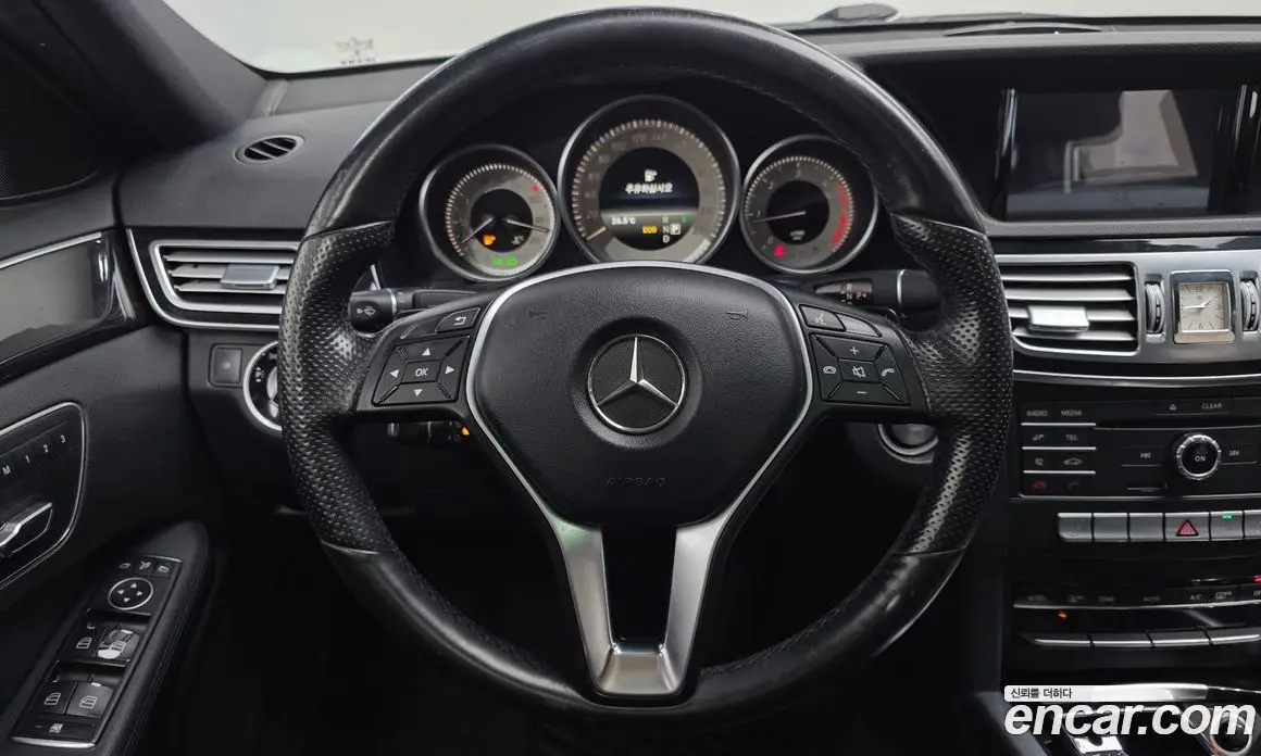 Mercedes-Benz E-Class 2016 2.1 автомат (гидро), фото 16