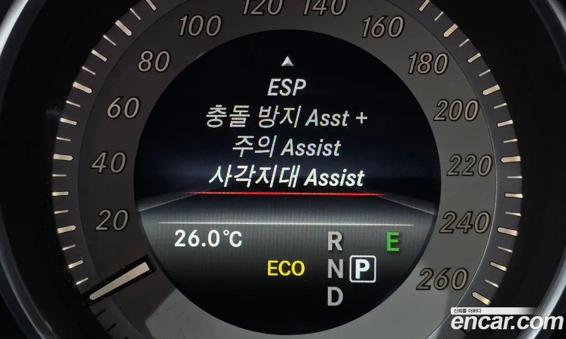 Mercedes-Benz E-Class 2016 2.1 автомат (гидро), фото 17