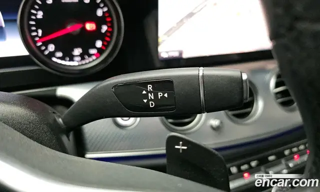 Mercedes-Benz E-Class 2020 2.0 автомат (гидро), миниатюра 9