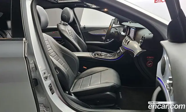 Mercedes-Benz E-Class 2020 2.0 автомат (гидро), миниатюра 10