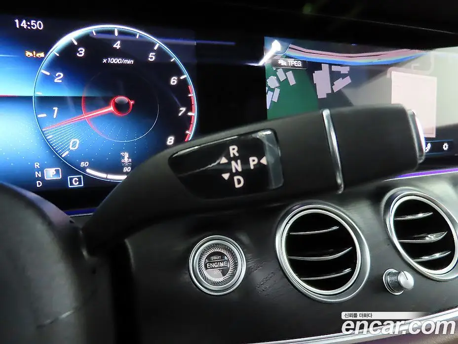 Mercedes-Benz E-Class 2022 2.0 автомат (гидро), фото 9