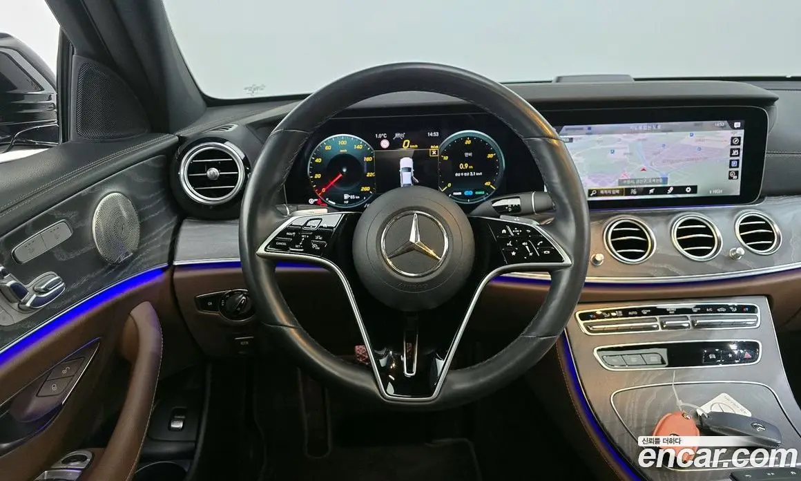 Mercedes-Benz E-Class 2022 2.0 автомат (гидро), фото 13