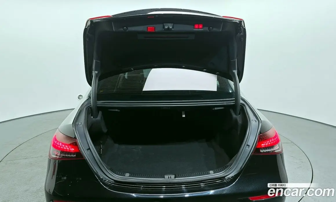 Mercedes-Benz E-Class 2022 2.0 автомат (гидро), фото 20