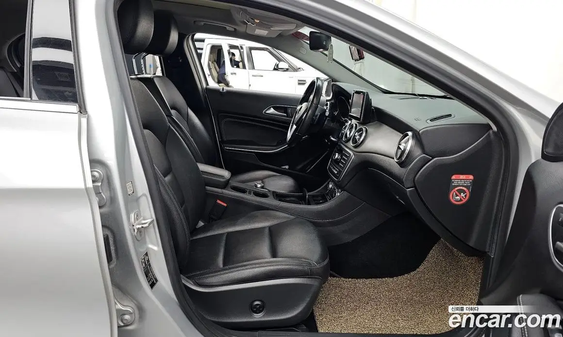 Mercedes-Benz GLA-Class 2014 2.1 автомат (гидро), фото 10