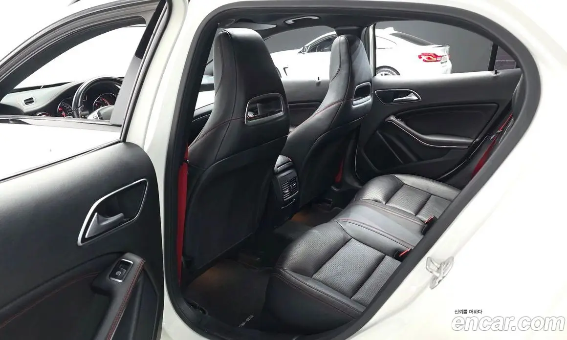 Mercedes-Benz GLA-Class 2015 2.0 автомат (гидро), фото 12
