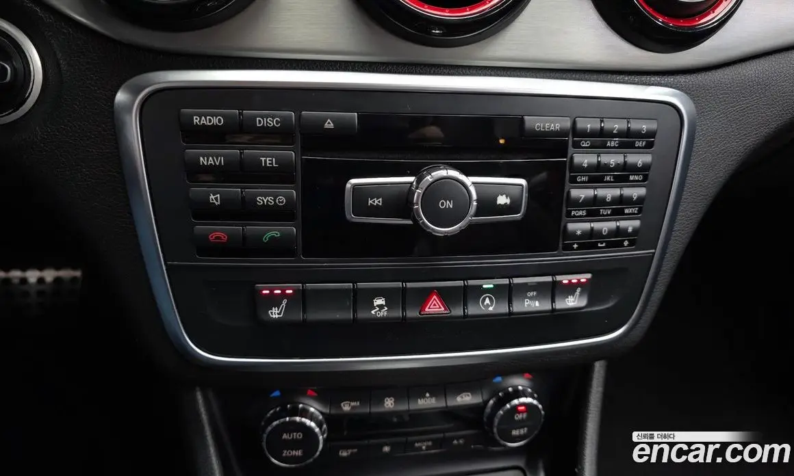 Mercedes-Benz GLA-Class 2015 2.0 автомат (гидро), фото 16