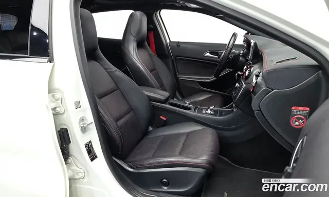 Mercedes-Benz GLA-Class 2015 2.0 автомат (гидро), миниатюра 10