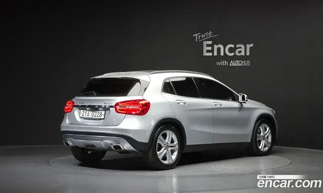 Mercedes-Benz GLA-Class 2016 2.1 автомат (гидро), миниатюра 2